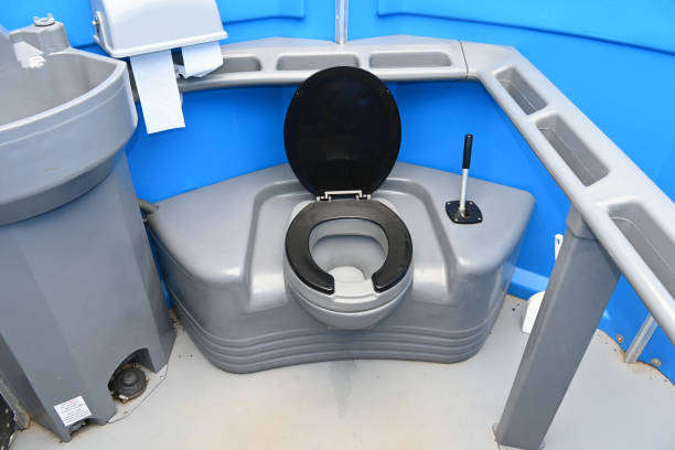 Portable Toilet Options We Offer in Shreve, OH